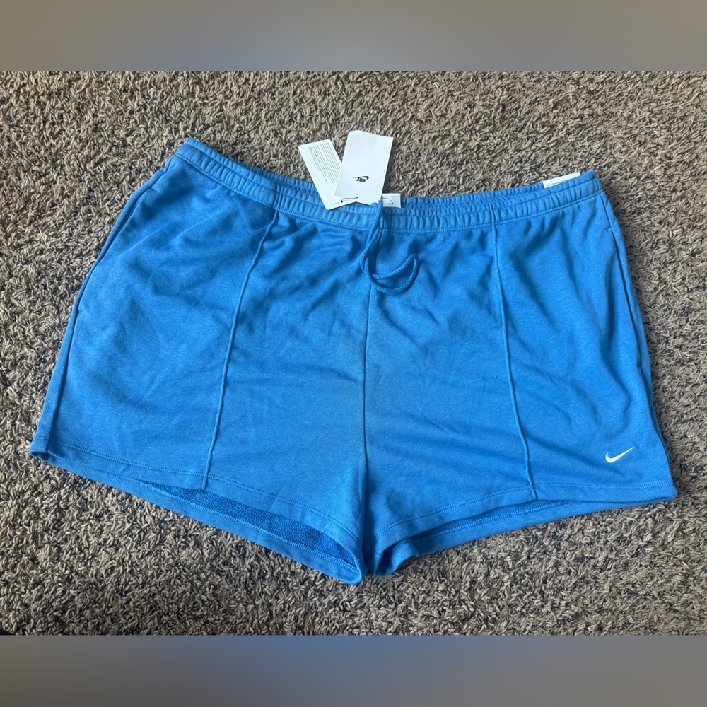 Nike Women's Blue Shorts NWT